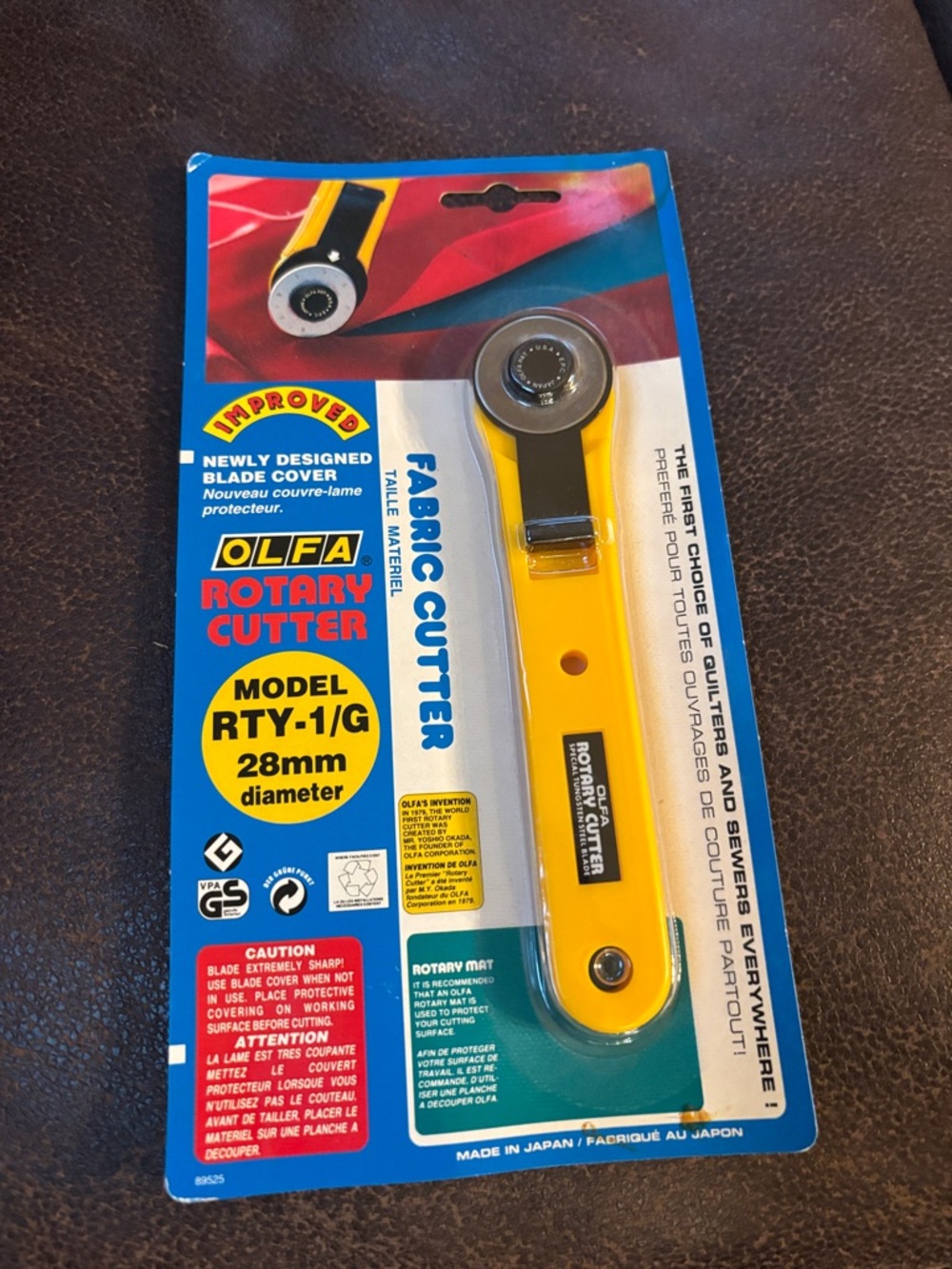Yellow Fabric Rotary Cutter - 28mm RTY-1/G